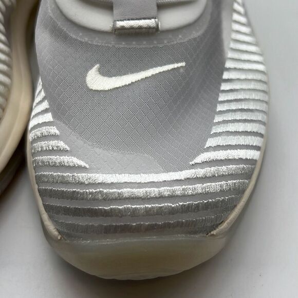 NIKE LEBRON X JOHN ELLIOTT ICON QS MENS BASKETBALL SHOE- NWB -Men 8.5 / women 10 - Picture 12 of 13